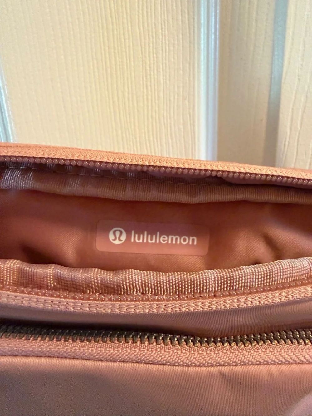 Lululemon City Adventurer Pink Crossbody NWT